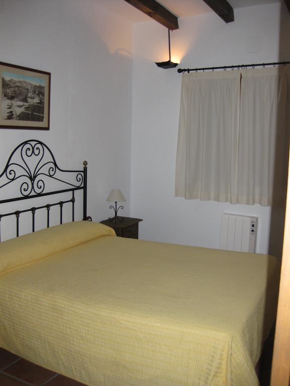 Bancal De Los Perez Carataunas Room photo