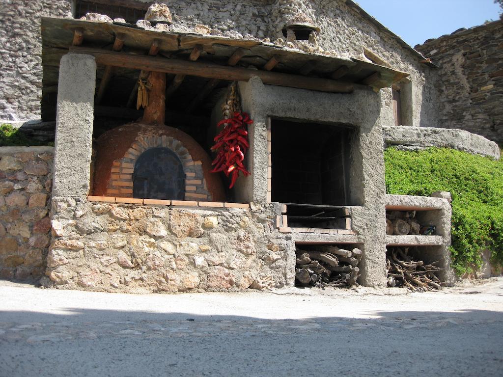 Bancal De Los Perez Carataunas Exterior photo